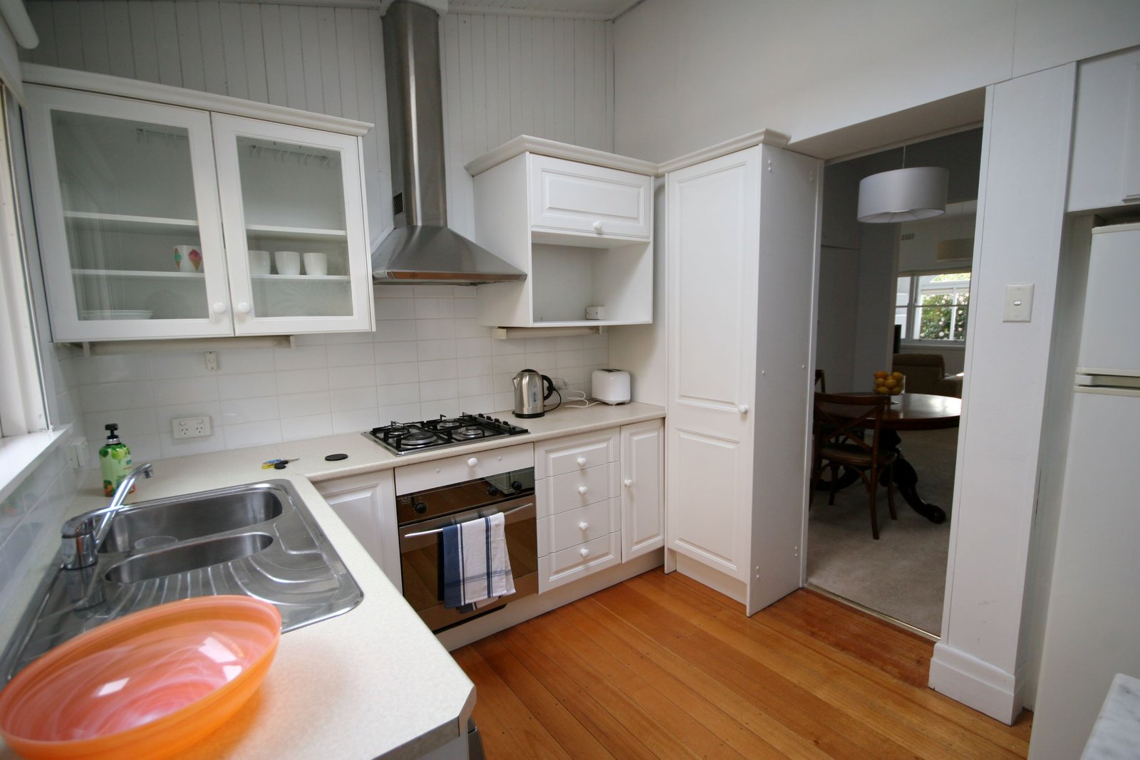 Gallery: 8 North Road