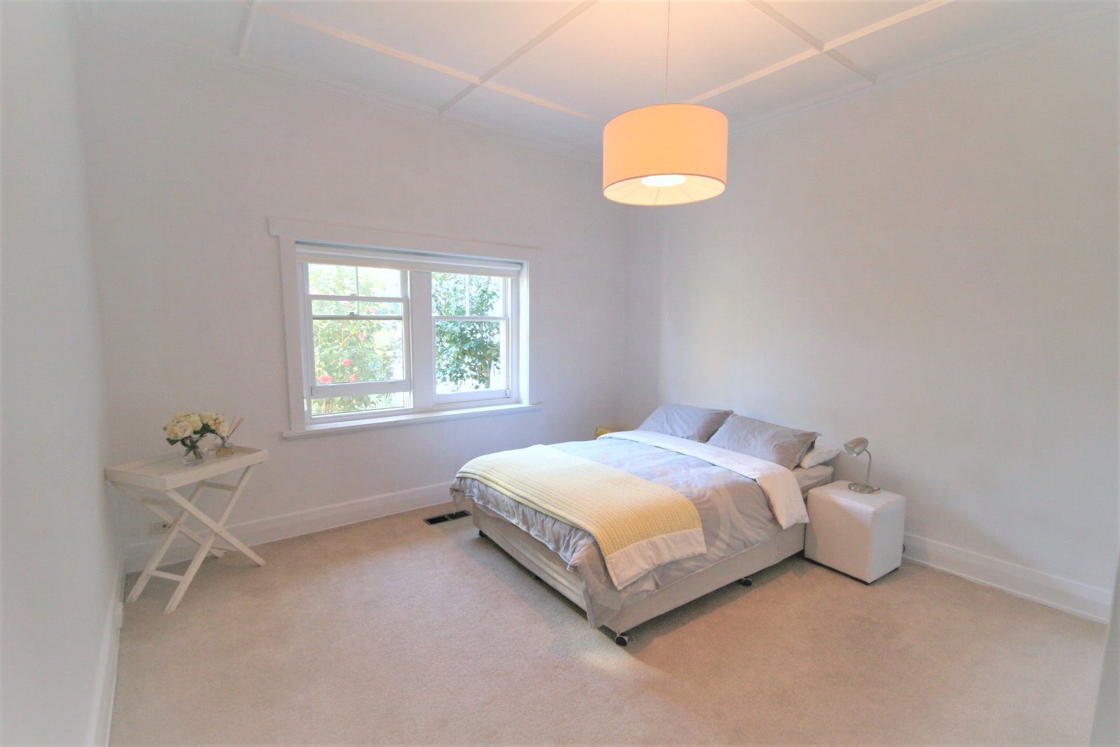 Gallery: 8 North Road