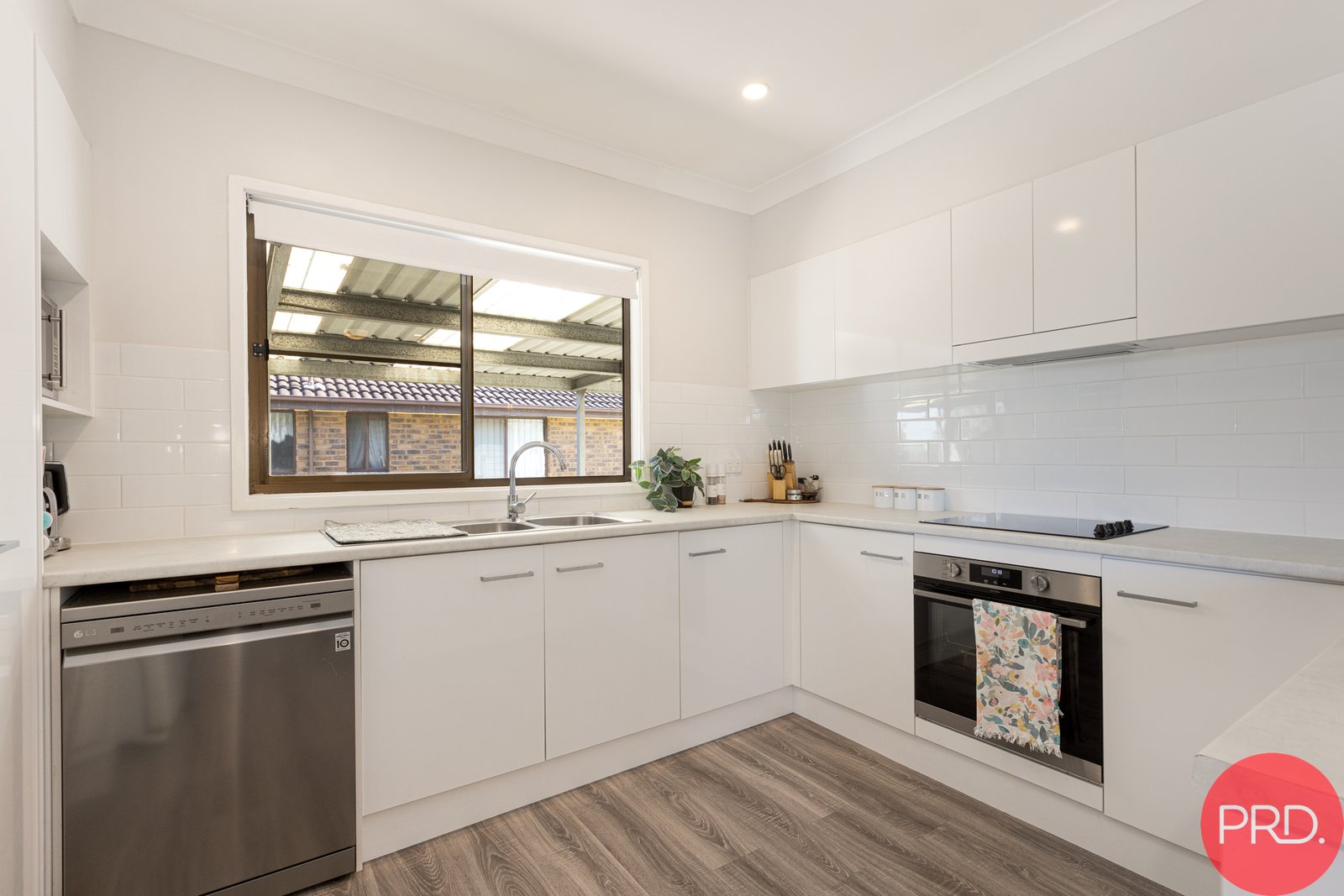8 North Street GRETA 15