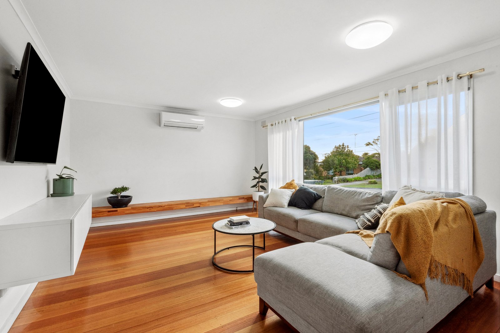Gallery: 8 Northam Avenue
