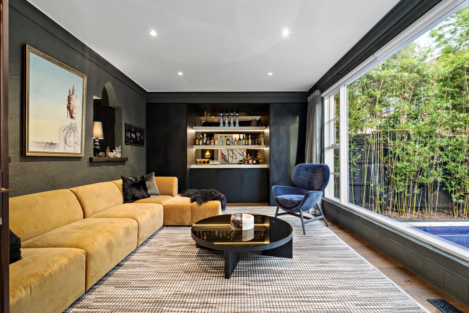 8 Nyora Grove, Caulfield North, 3161