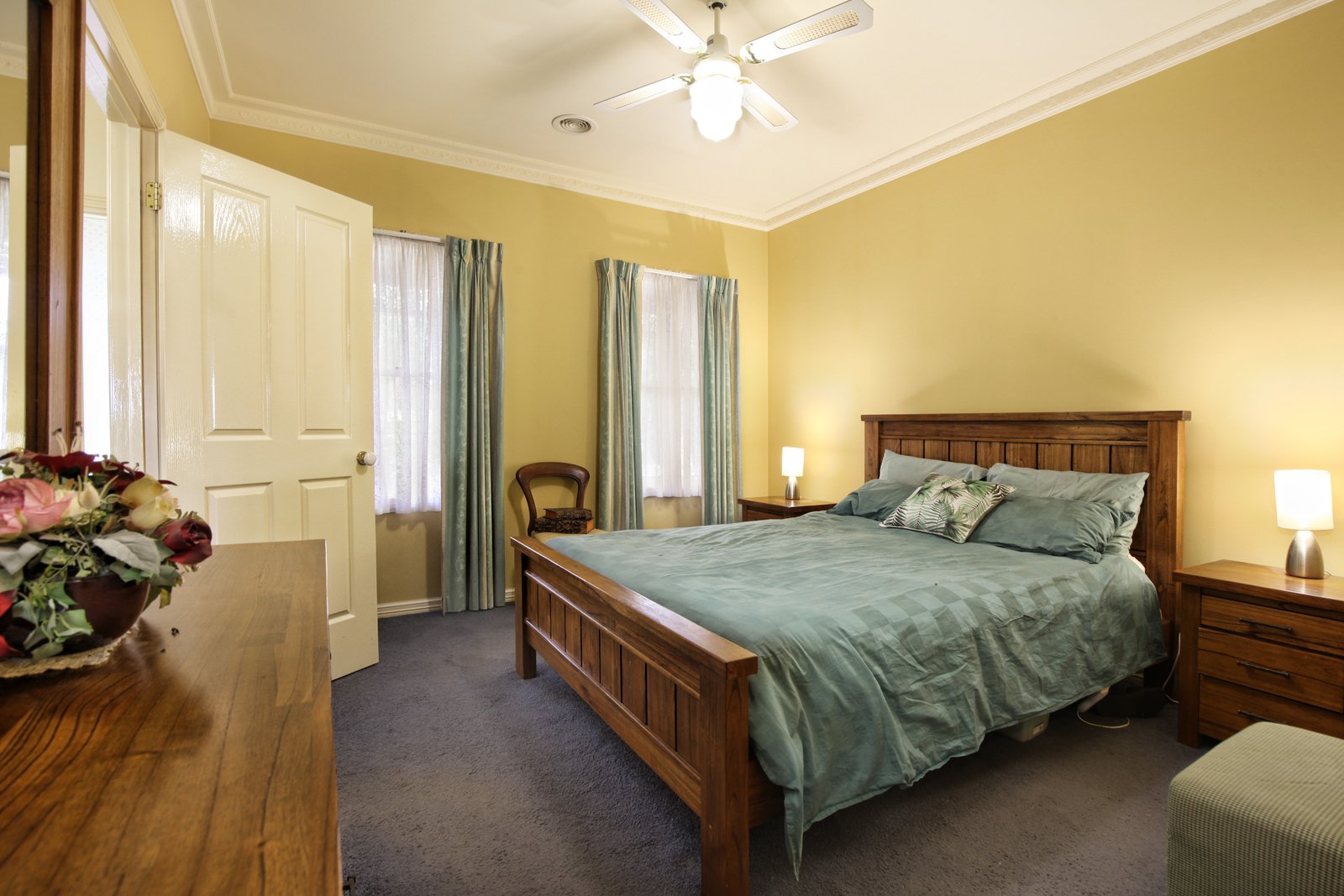 Real Estate and Property in 8 Oak Ridge Court, Kyneton, VIC