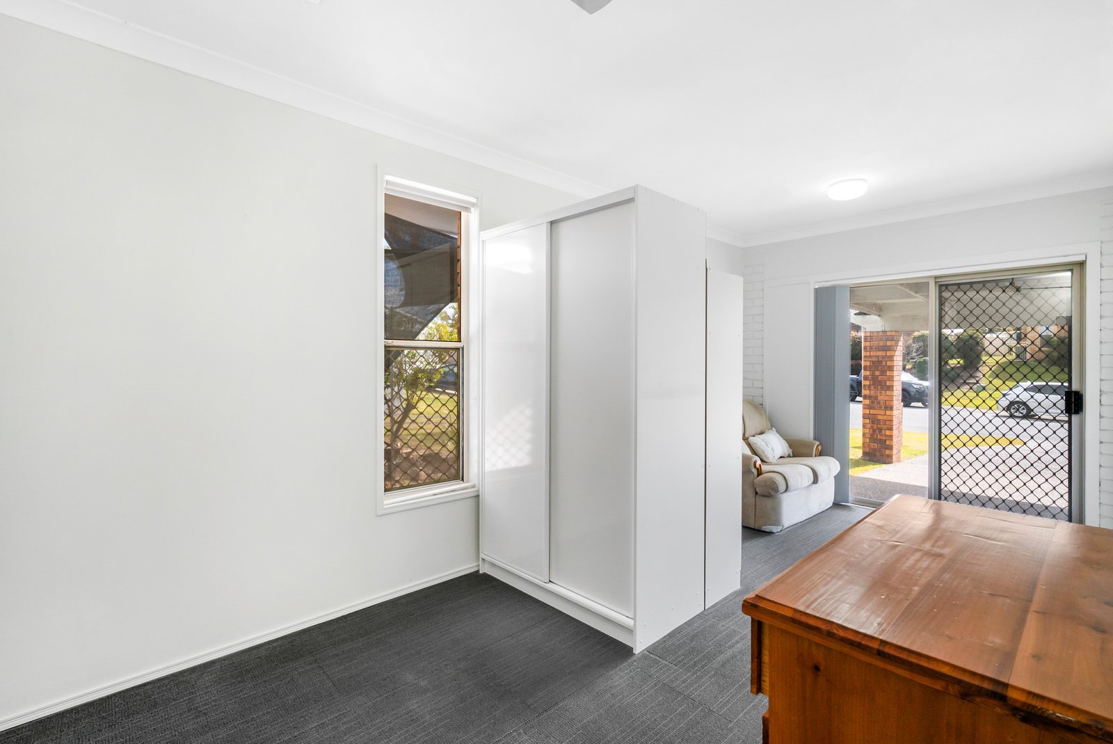 8 Oakland Court BURLEIGH WATERS 5