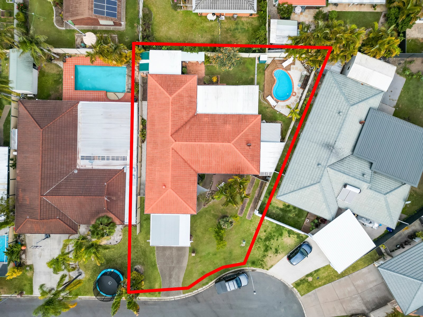 8 Oakland Court BURLEIGH WATERS 15