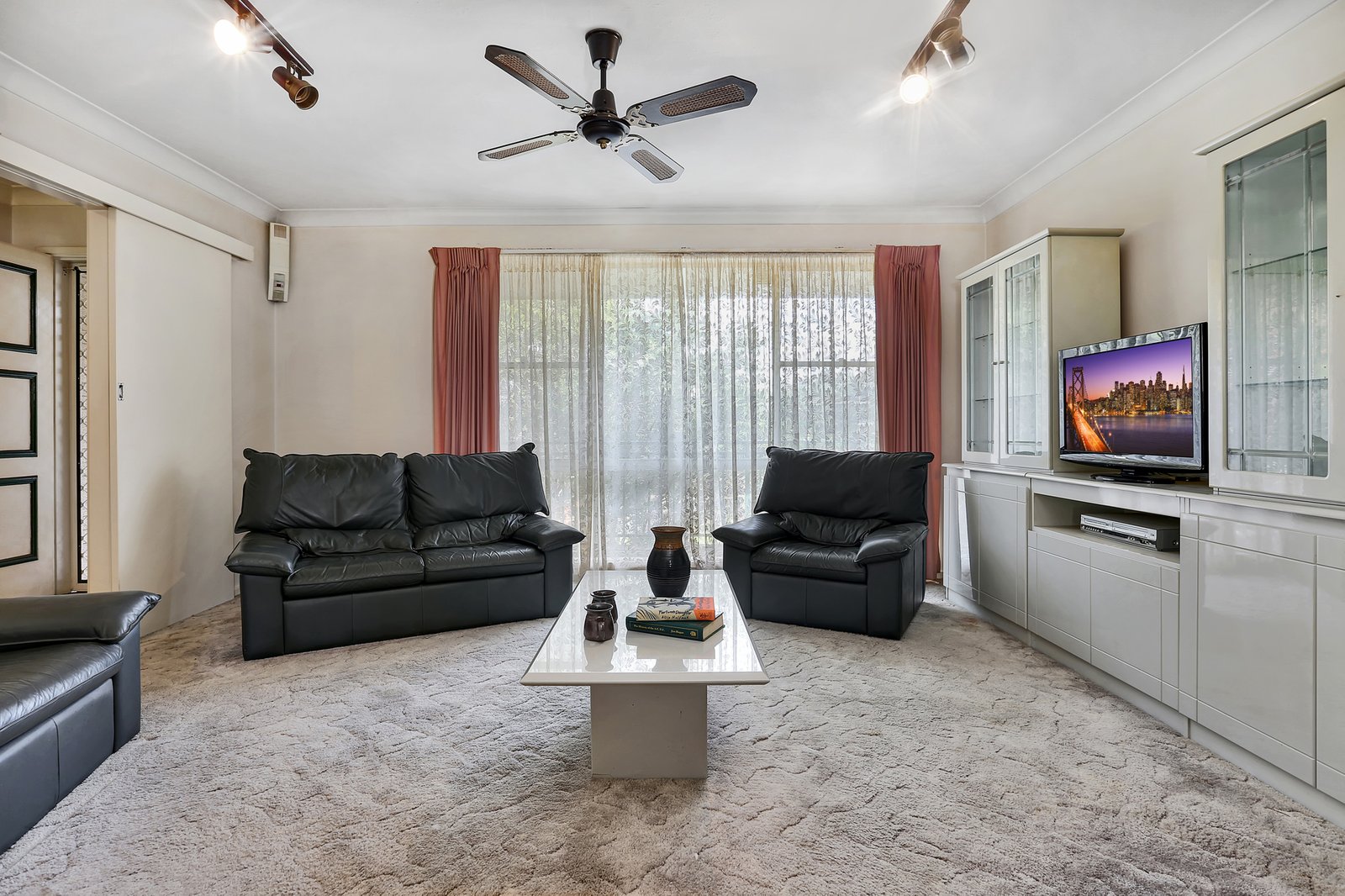 8 O'Donnell Drive FIGTREE 2