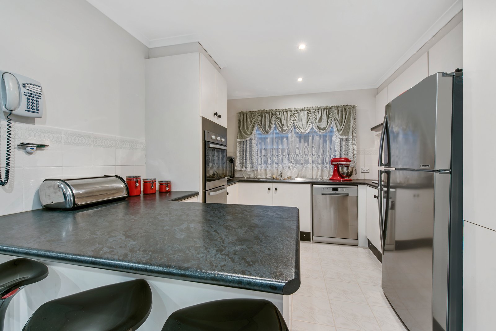 Gallery: 8 Oriflamme Court