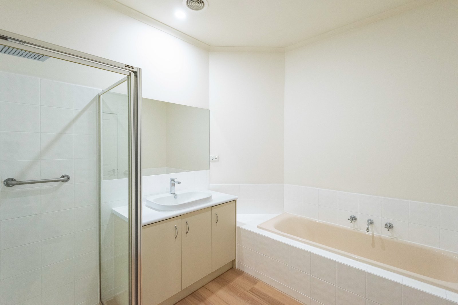 Gallery: 8 Ozone Street