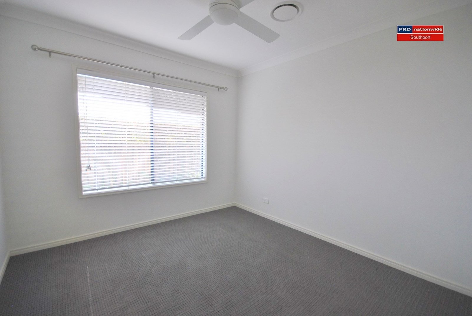 8 Pacha Close COOMERA 12