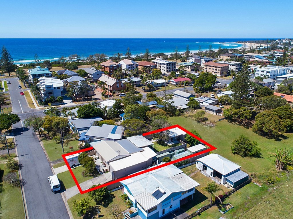 8 Pacific Street KINGSCLIFF 12