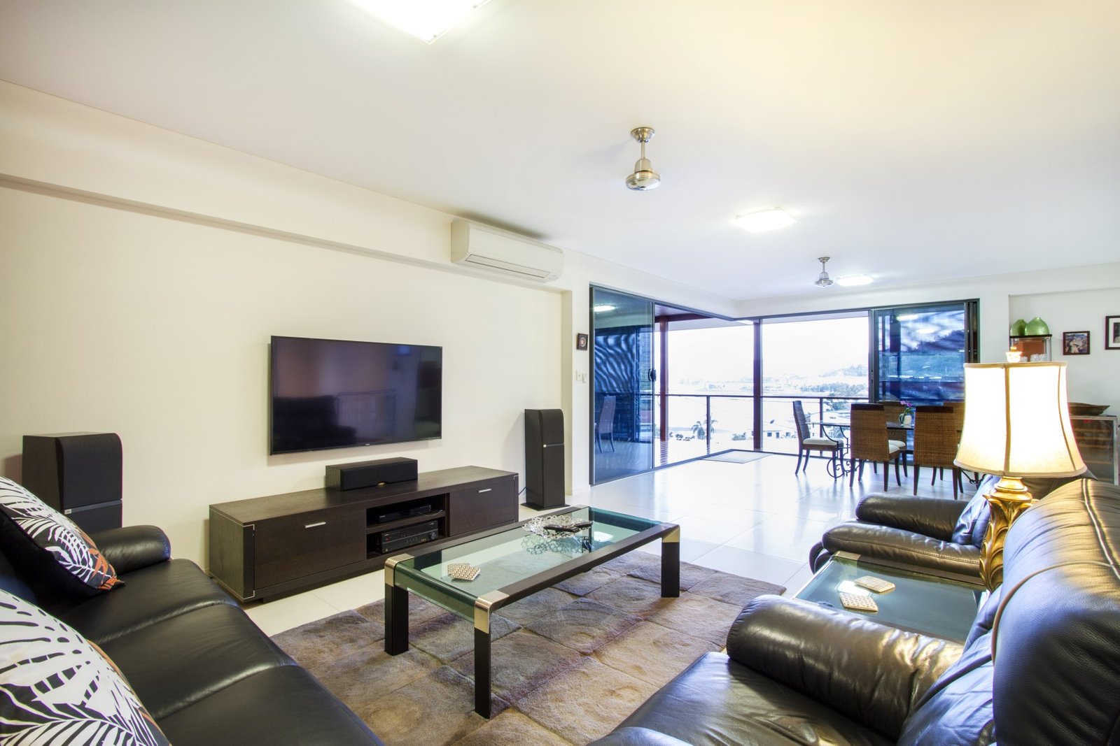 8 Palm Drive CANNONVALE 8