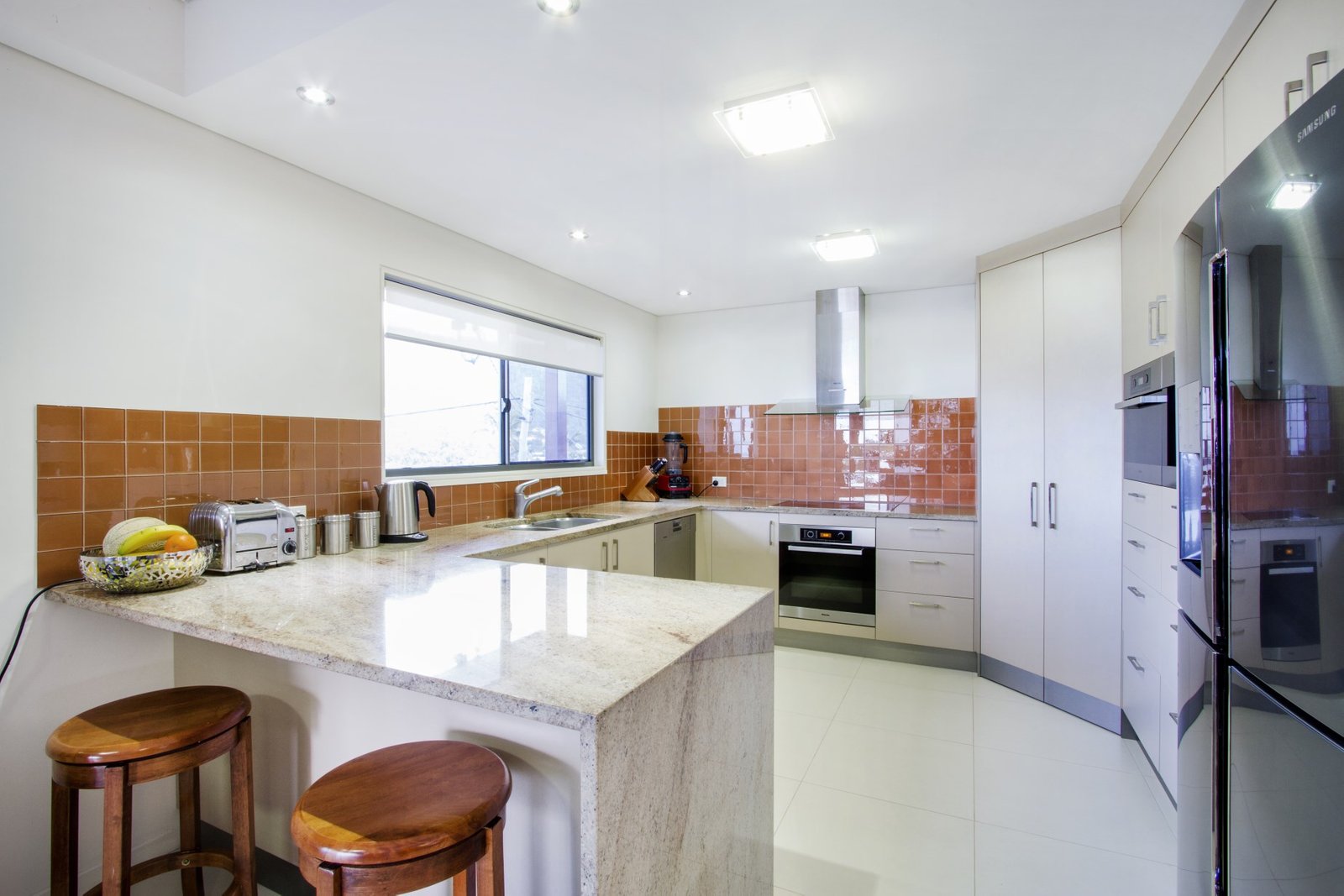 8 Palm Drive CANNONVALE 10