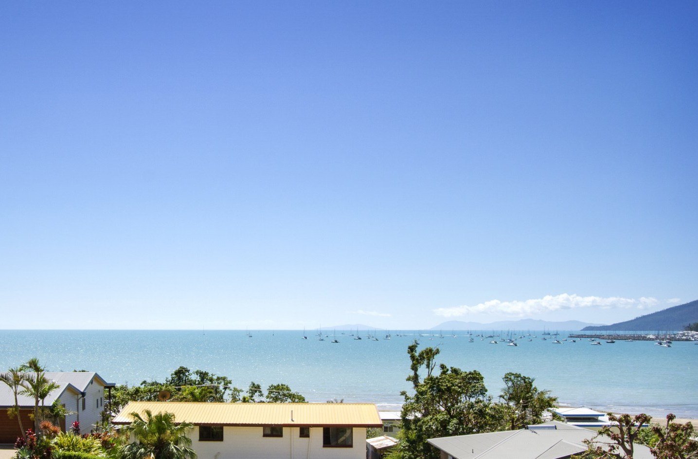 8 Palm Drive CANNONVALE 21