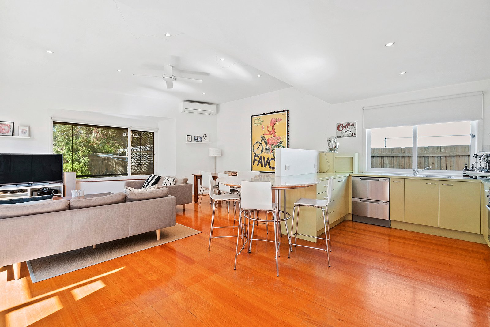 Gallery: 8 Panorama Avenue