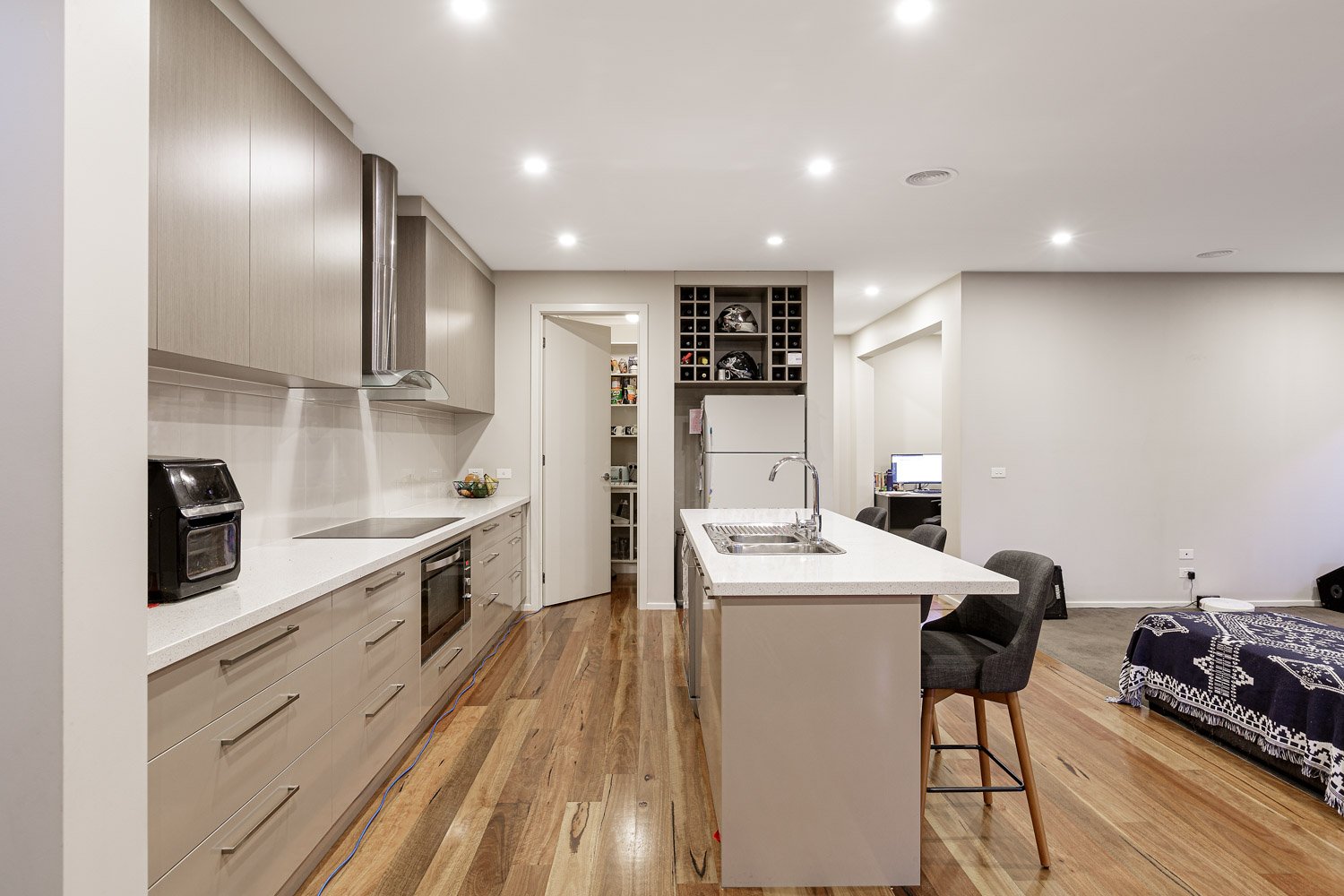 Gallery: 8 Paramount Parade