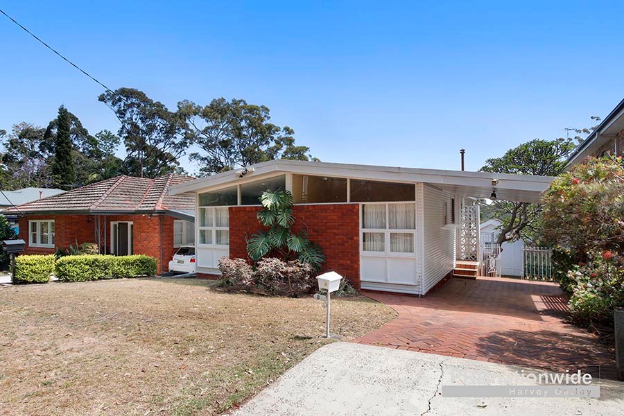 8 Park Avenue OATLEY 1
