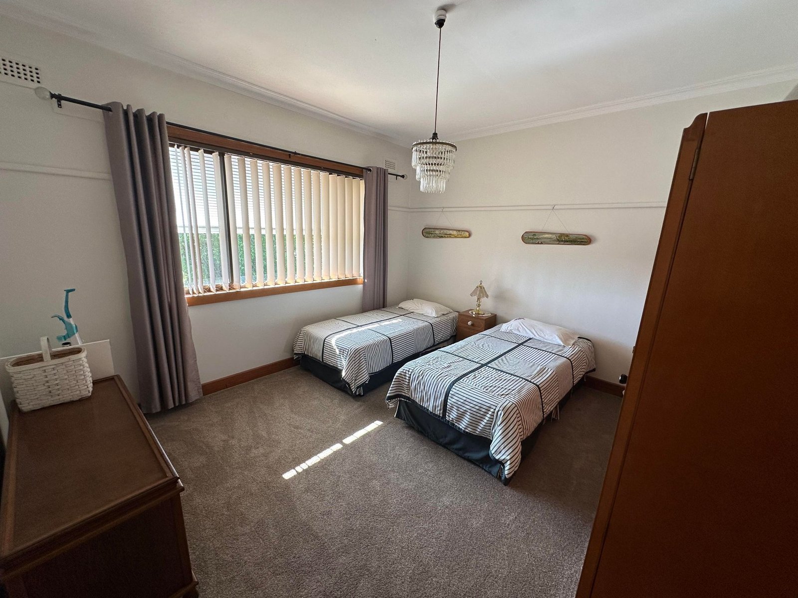 8 Park Street TUMBARUMBA 5