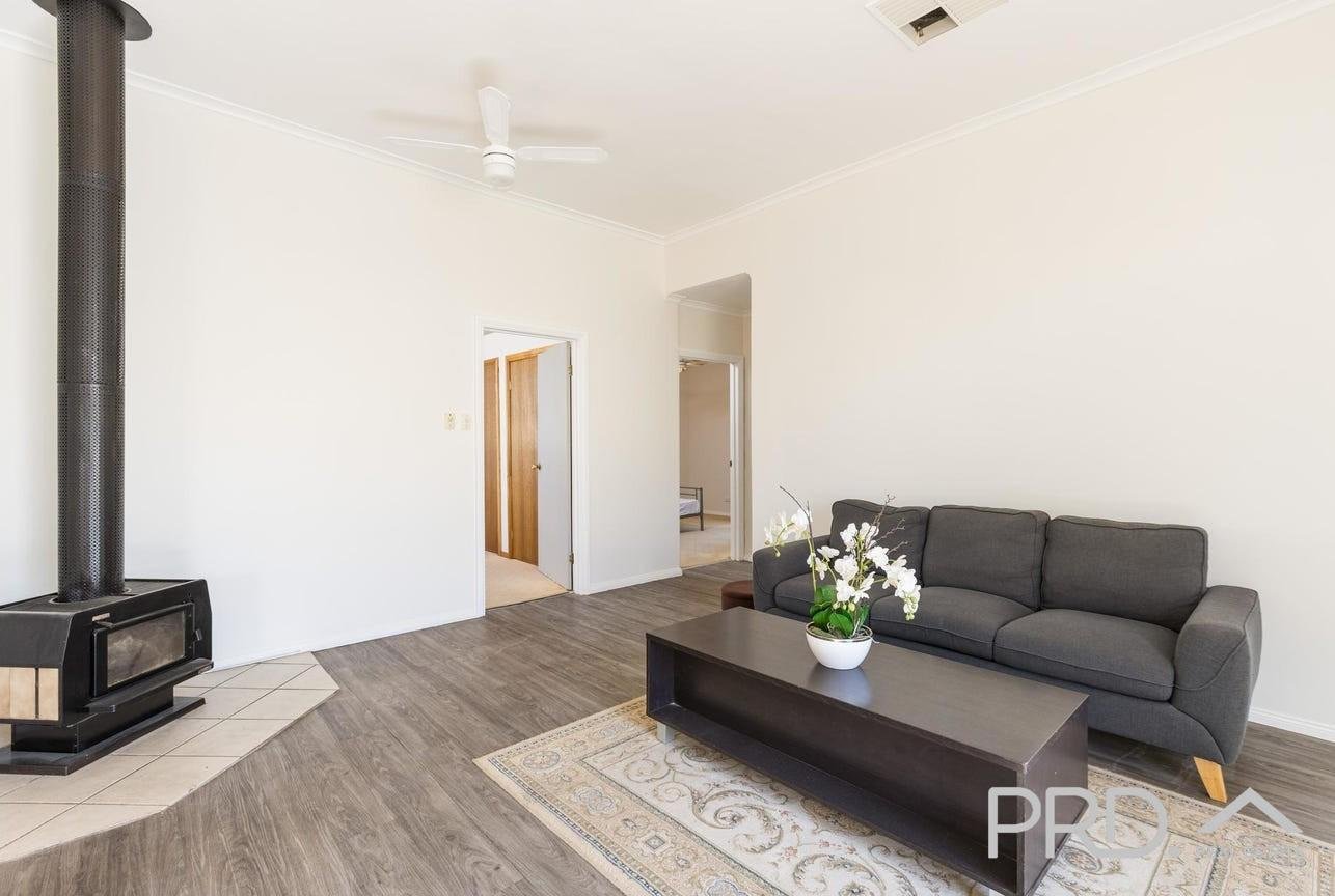 8 Parke Street ROBINVALE 5