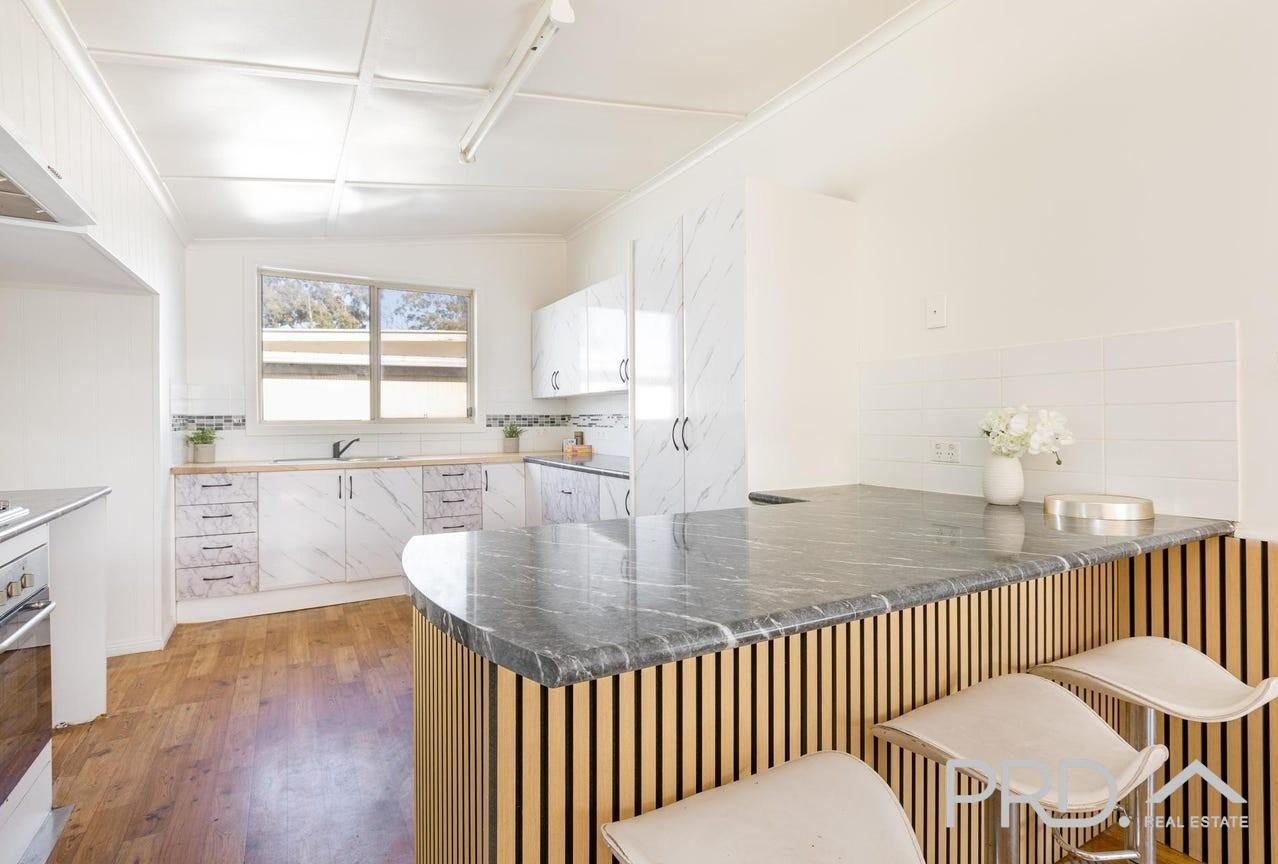 8 Parke Street ROBINVALE 8