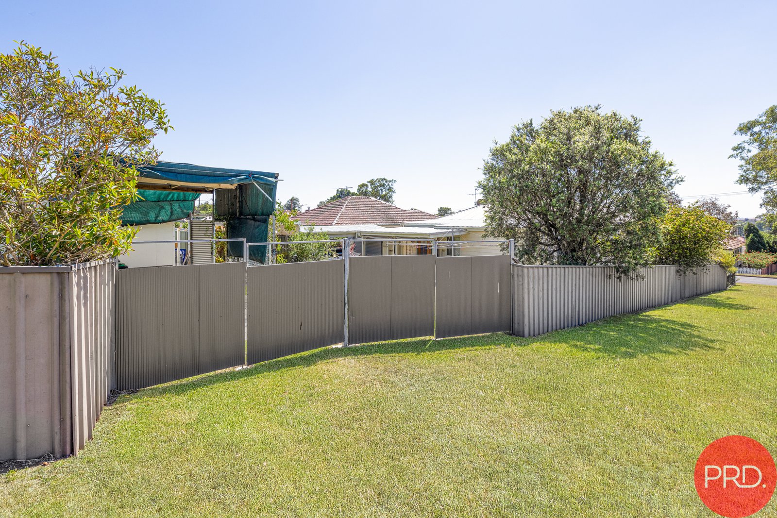 8 Parkes Street RUTHERFORD 9