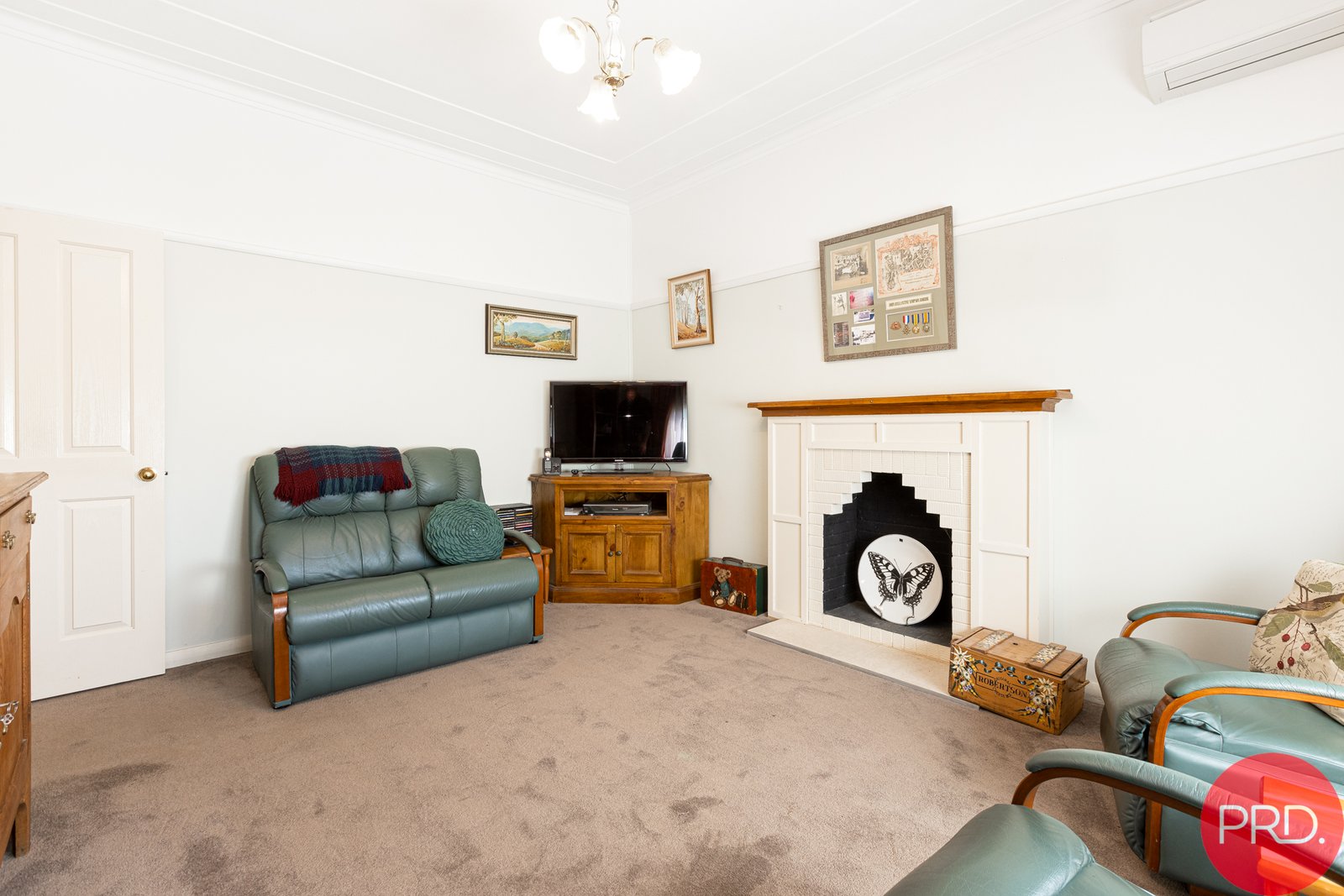 8 Parkes Street RUTHERFORD 12