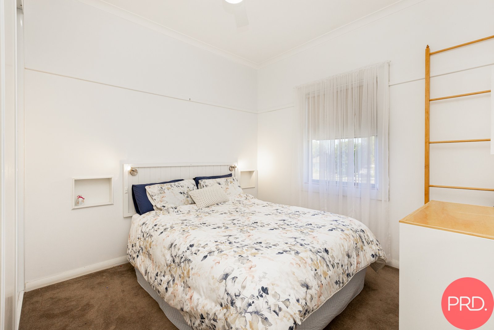 8 Parkes Street RUTHERFORD 16