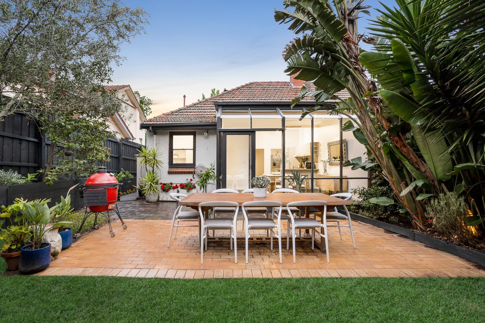 8 Parkin Street, Glen Iris, 3146