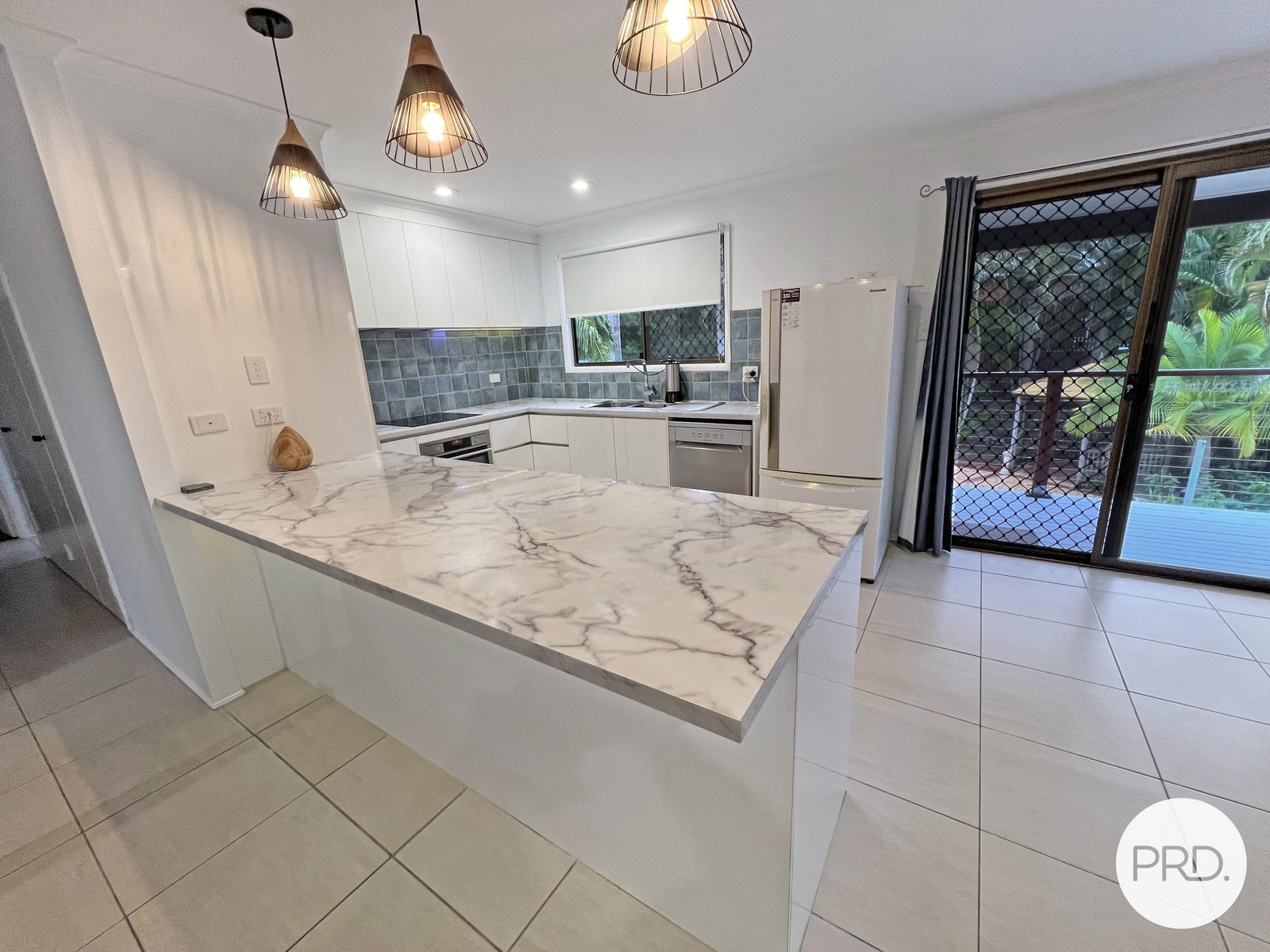 8 Parkside Street TANNUM SANDS 3