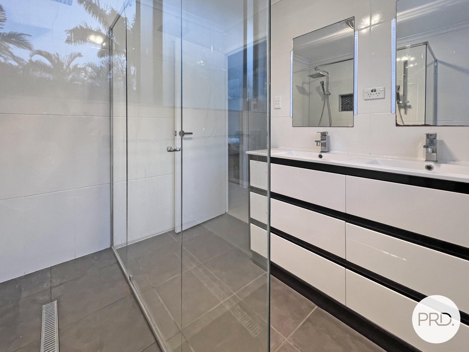 8 Parkside Street TANNUM SANDS 8