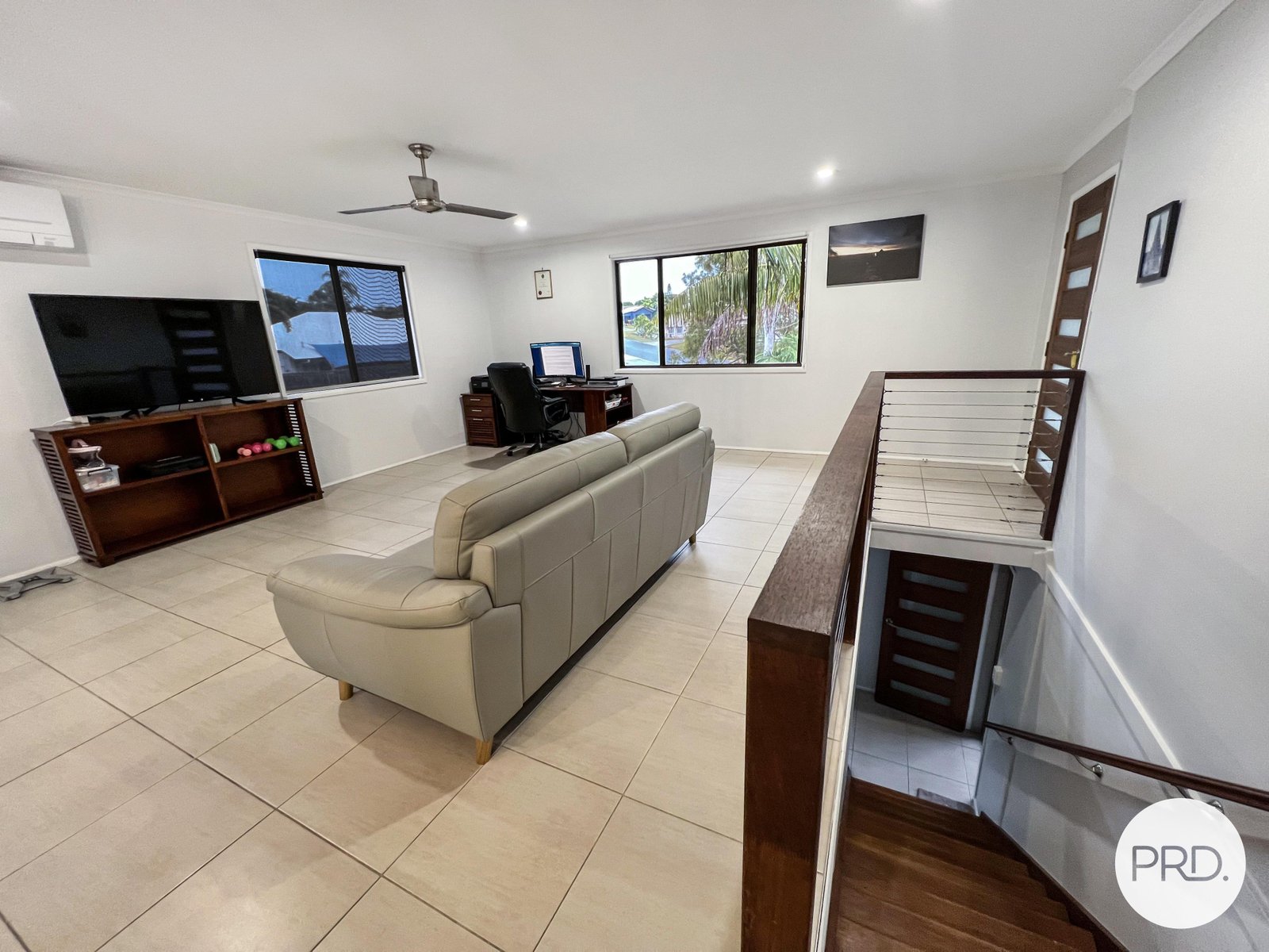 8 Parkside Street TANNUM SANDS 12