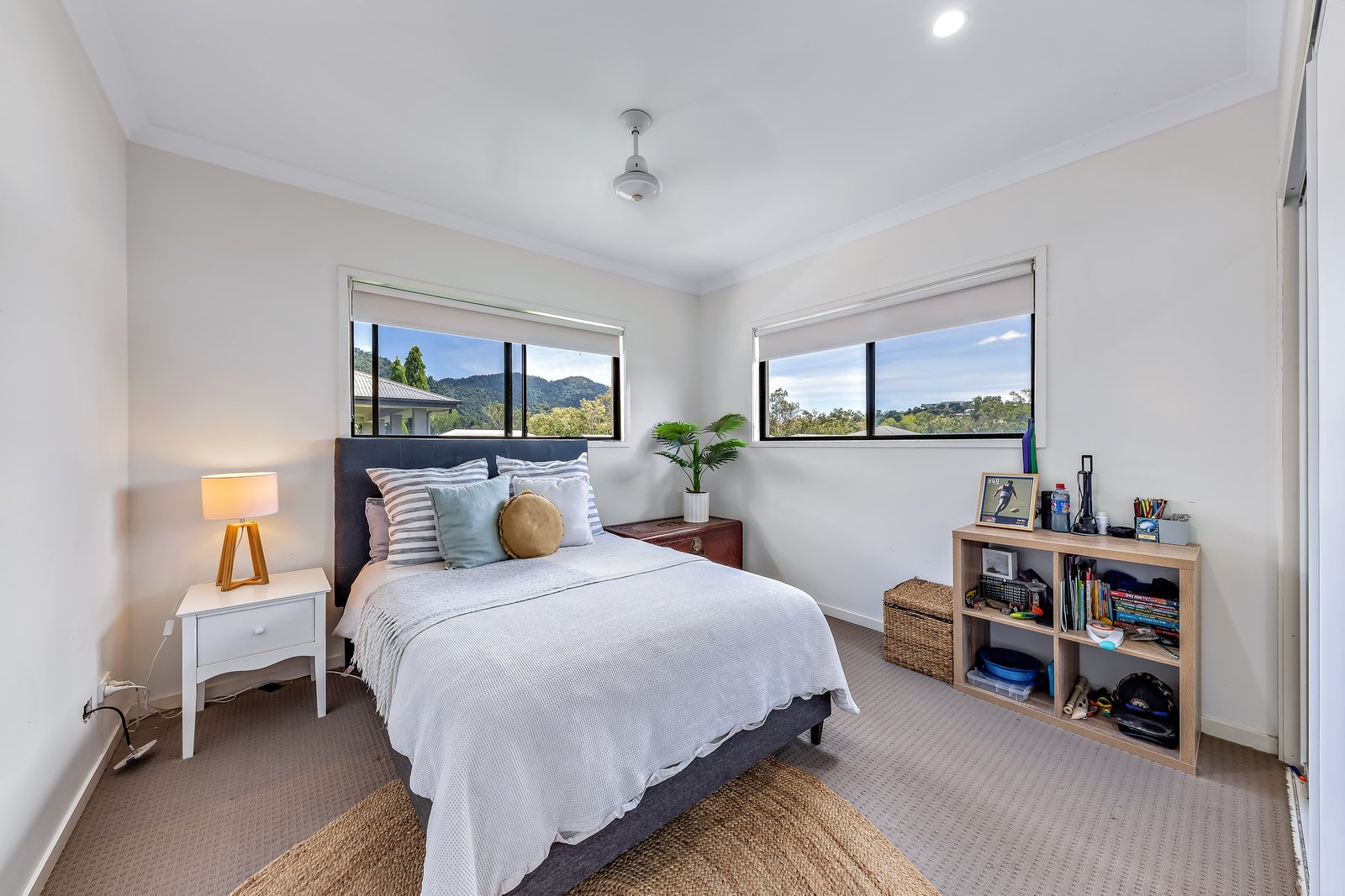 8 Pearl Street CANNONVALE 6