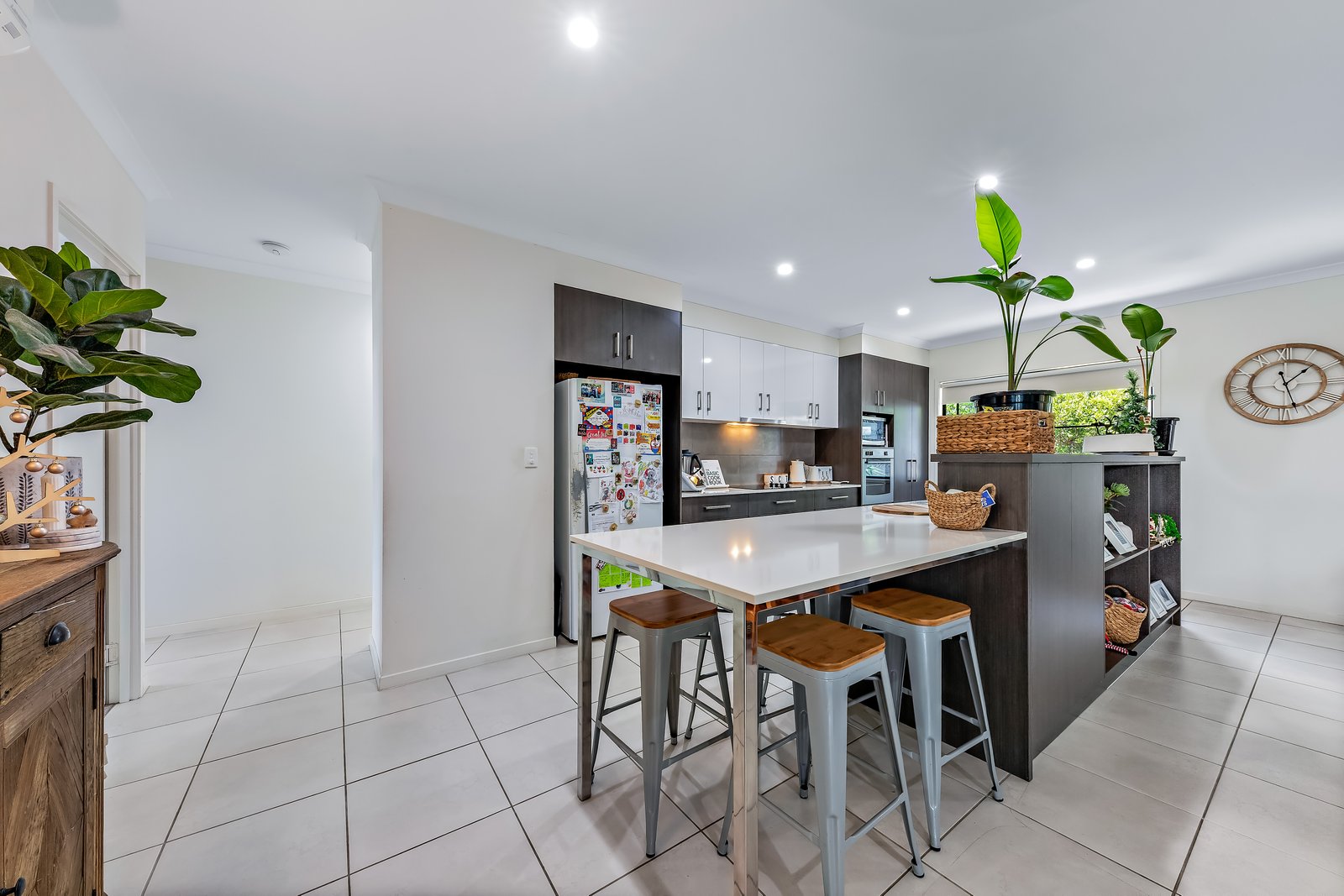 8 Pearl Street CANNONVALE 17