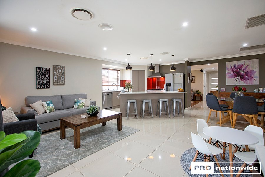 8 Penlee Road TAMWORTH 13