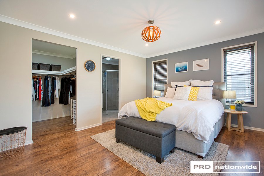 8 Penlee Road TAMWORTH 18