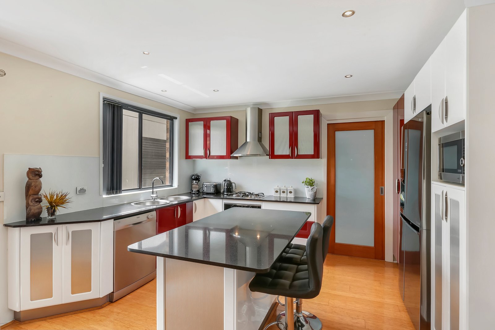 8 Penrose Drive AVONDALE 6