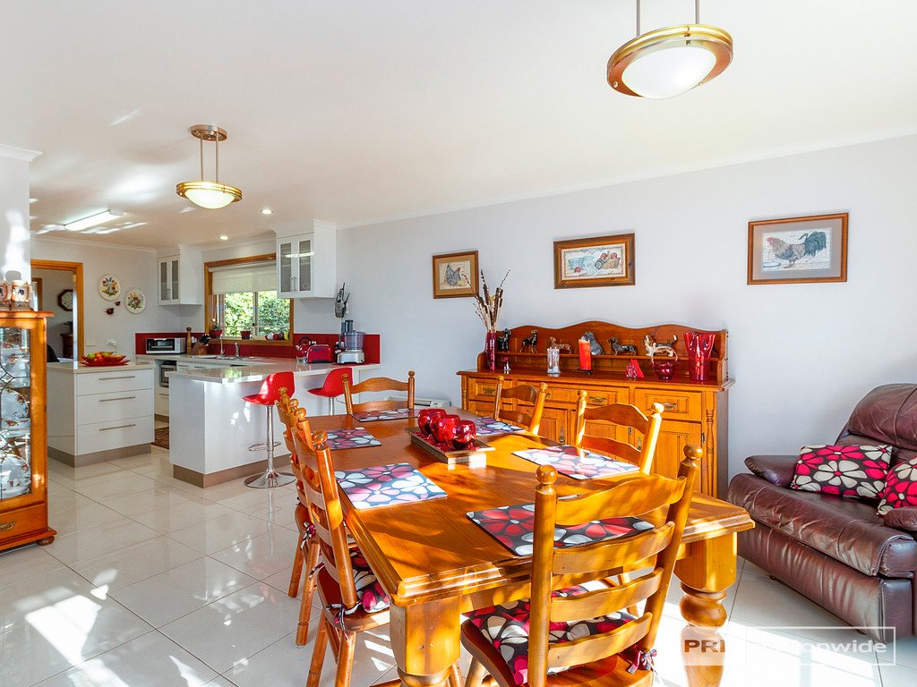 8 Peta Court OLD BEACH 11