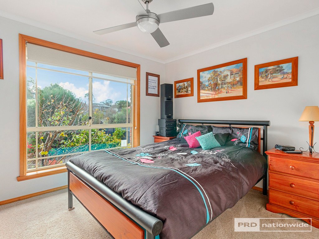 8 Peta Court OLD BEACH 16