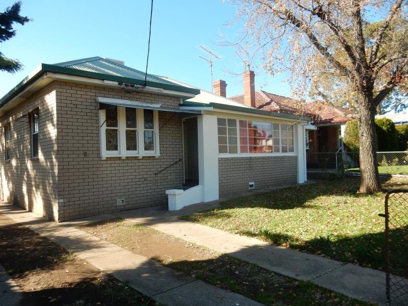 8 Phillip Street TAMWORTH 1