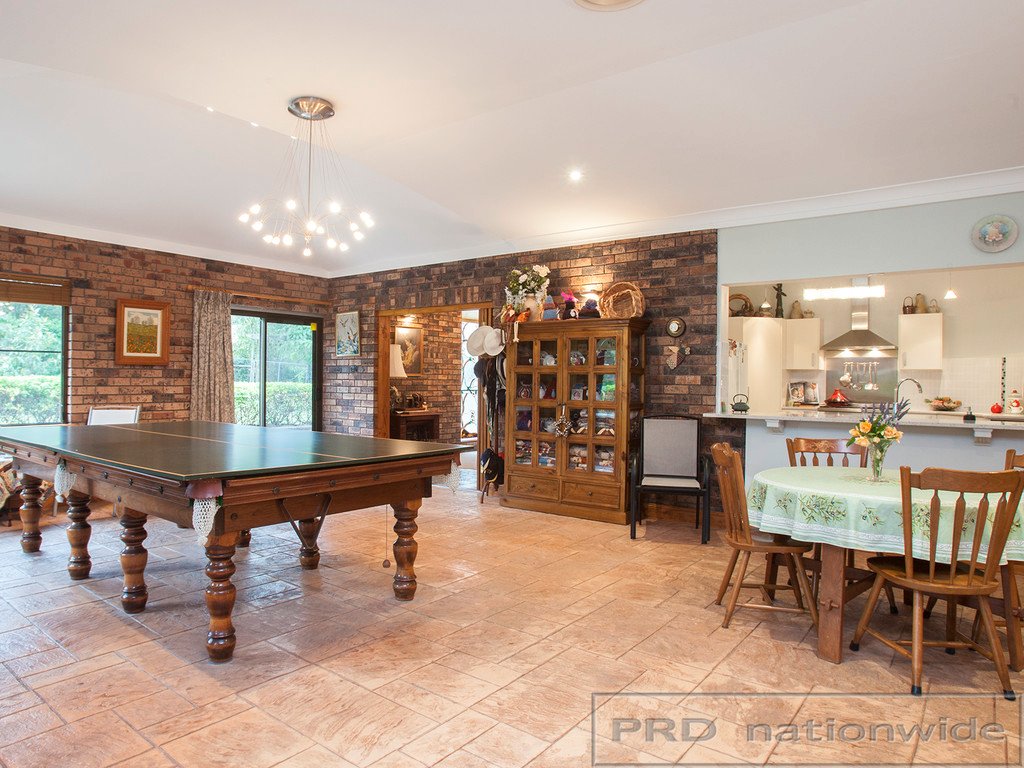 8 Phoenix Close BLACK HILL 8