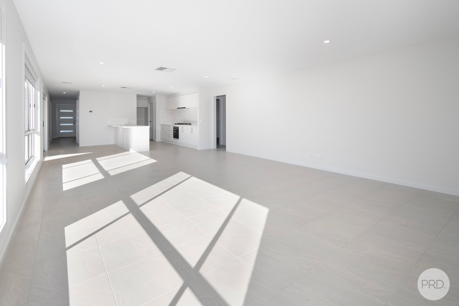 8 Picasso Street WINTER VALLEY 5