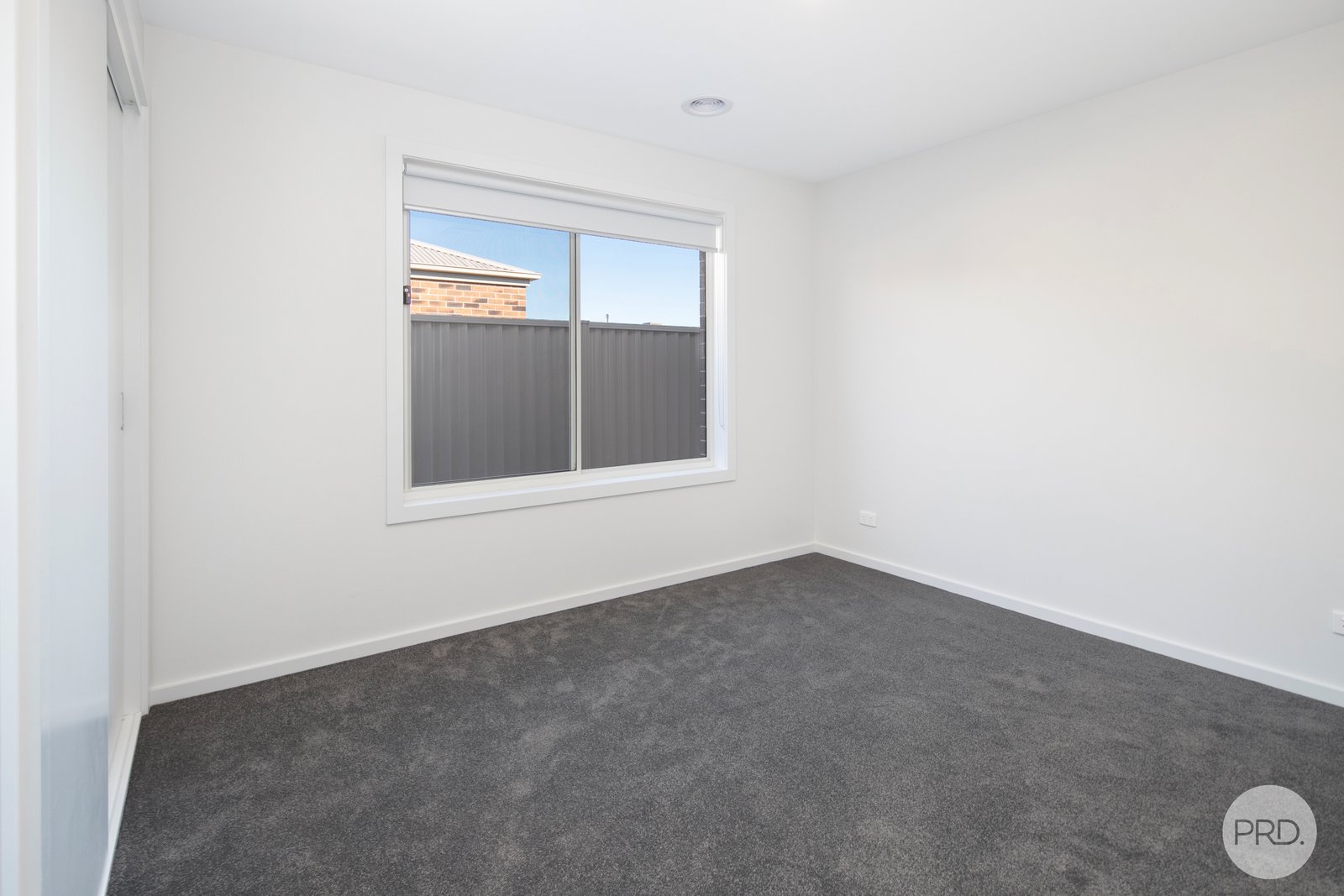 8 Picasso Street WINTER VALLEY 10