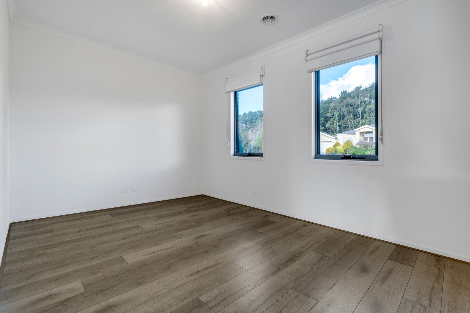 Real Estate and Property in 8 Pindara Place, Gisborne, VIC