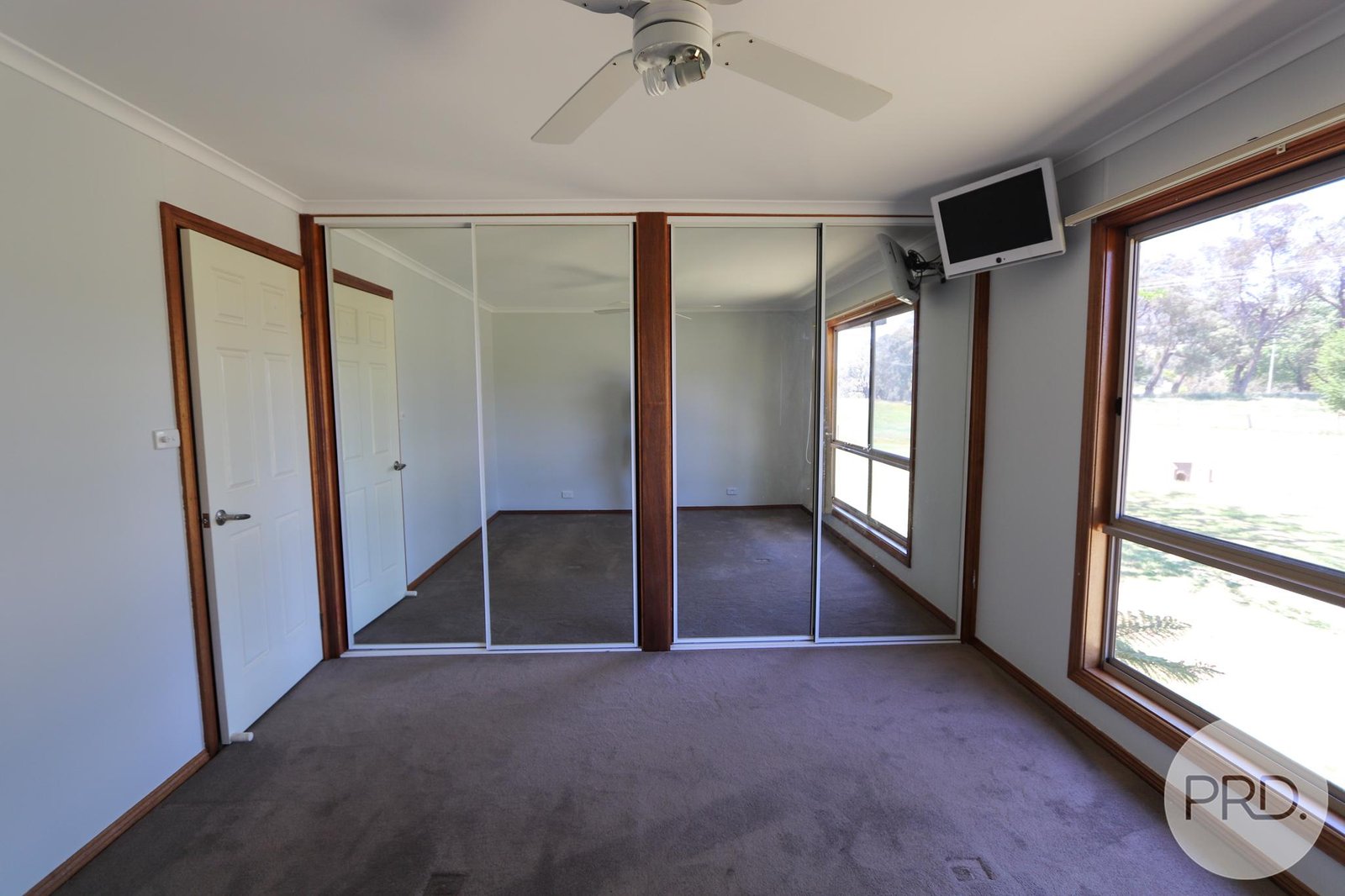 8 Pine Lane TUMBARUMBA 8