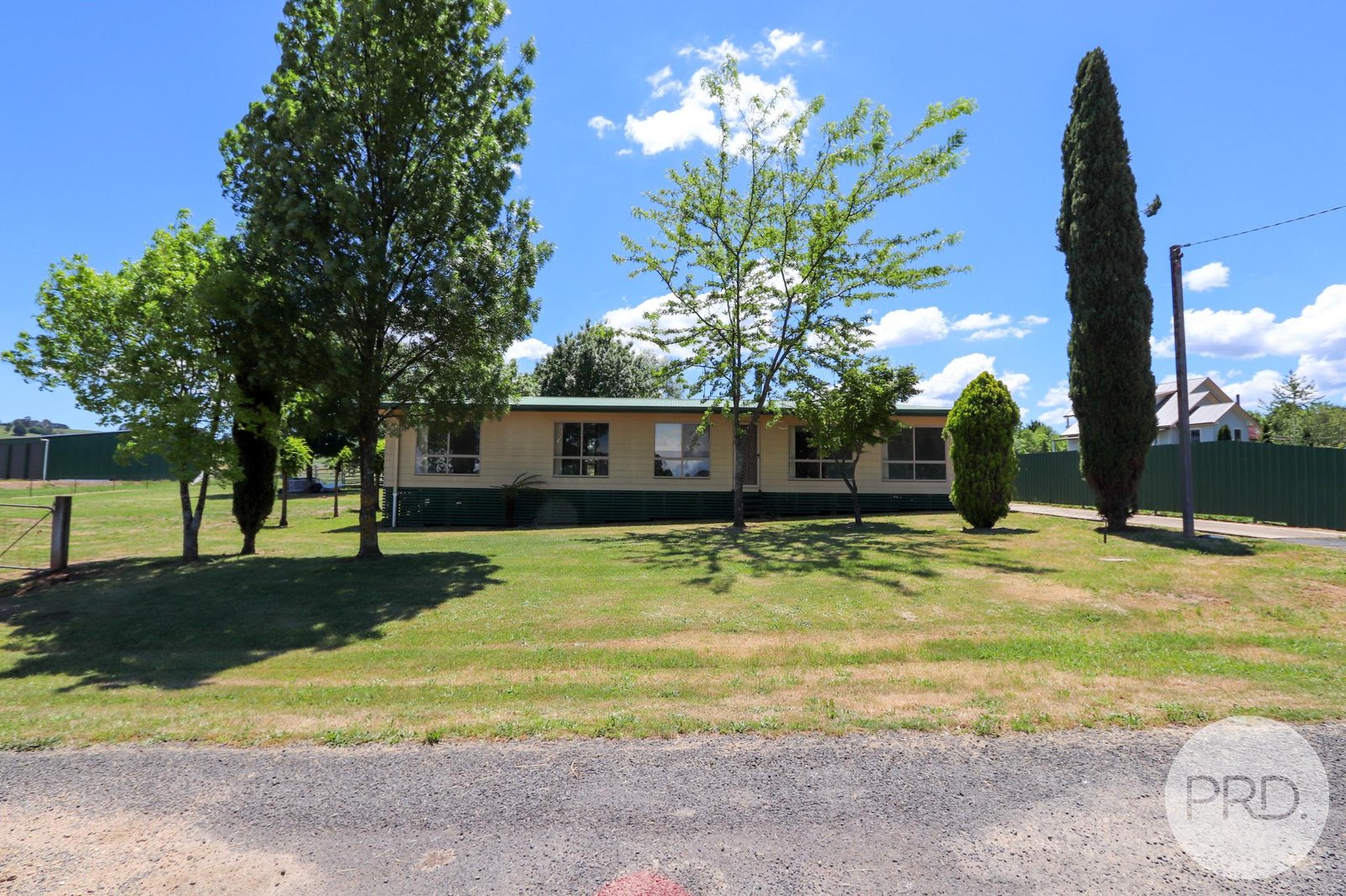 8 Pine Lane TUMBARUMBA 1