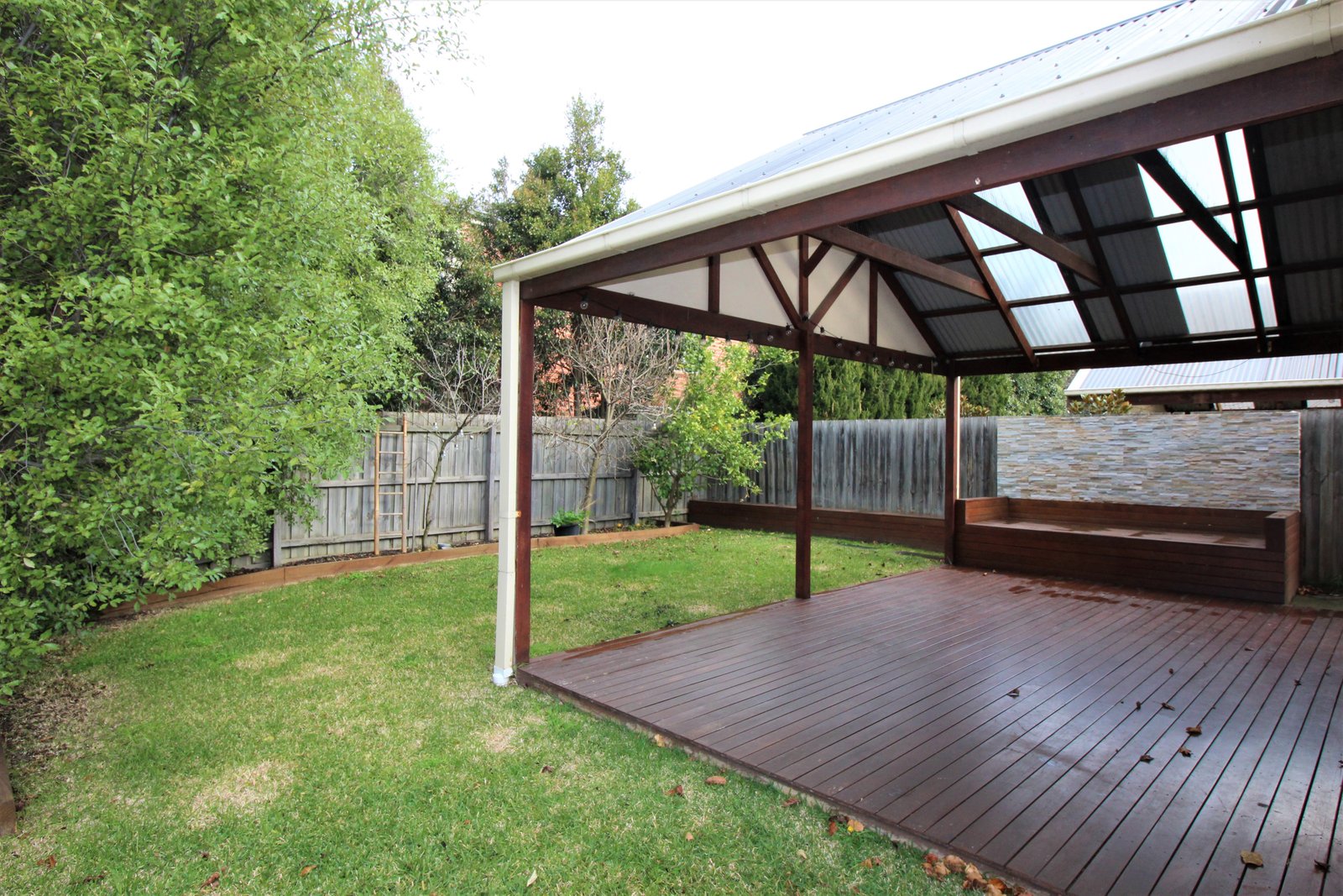 Gallery: 8 Piping Lane