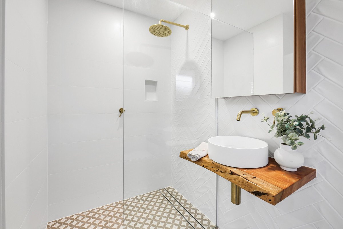 8 Pipit Parade Burleigh Waters 10