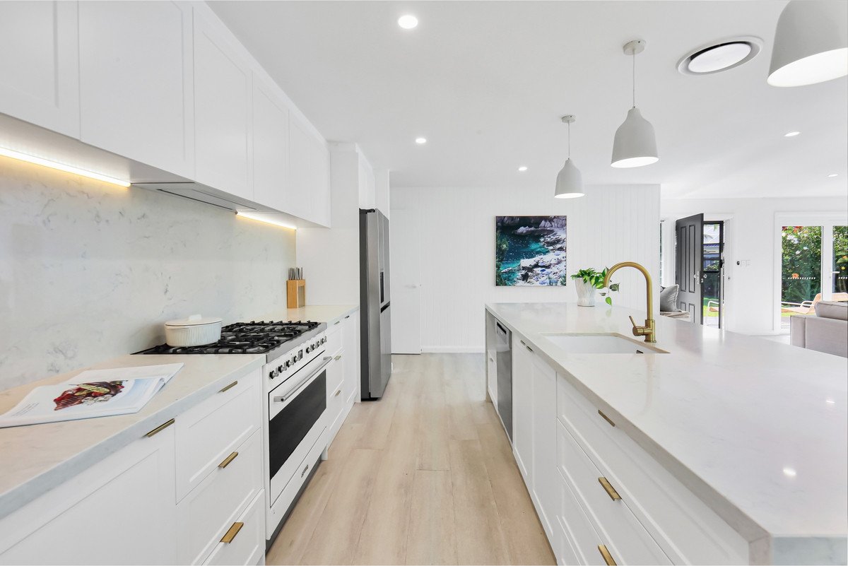 8 Pipit Parade Burleigh Waters 18