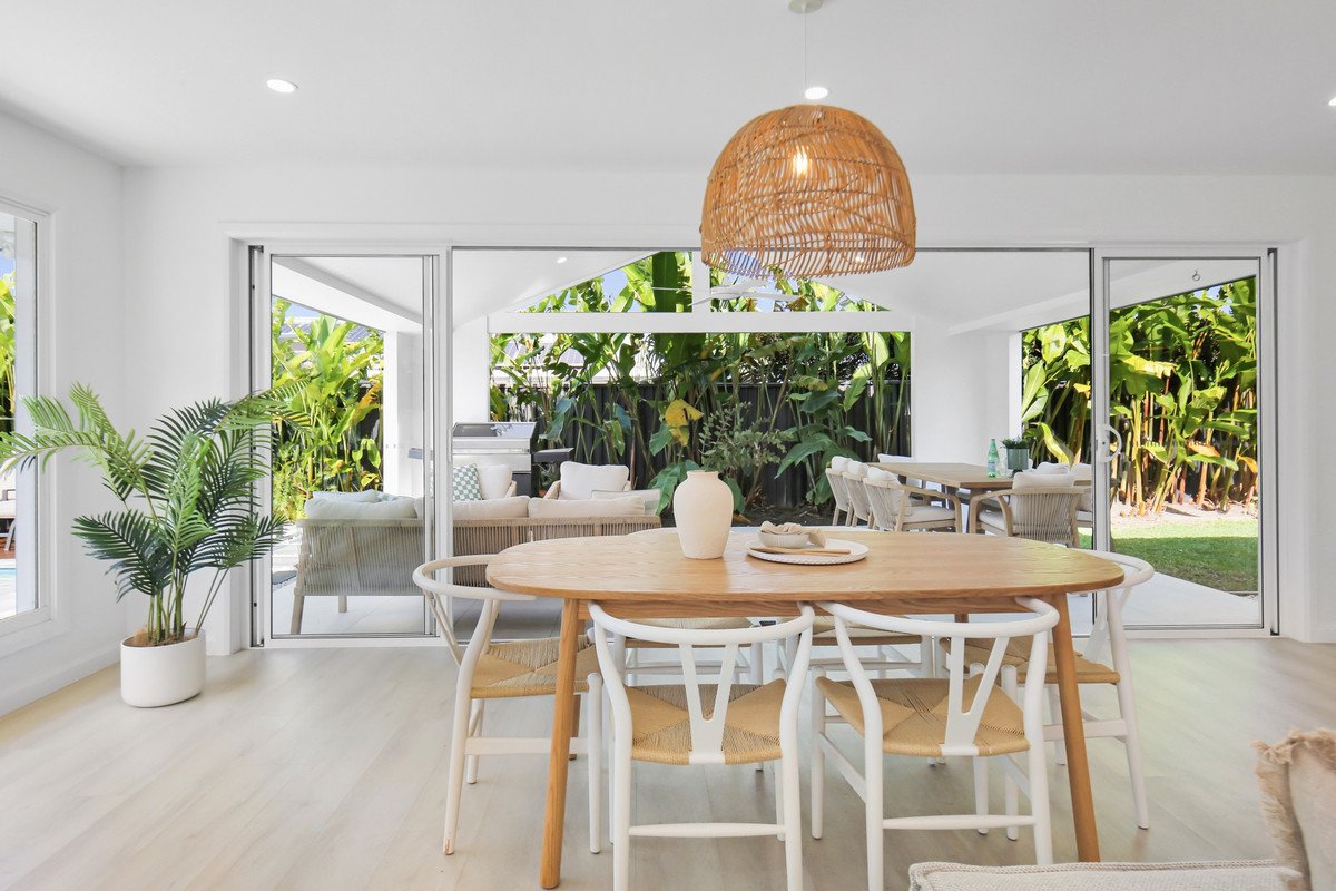 8 Pipit Parade Burleigh Waters 23