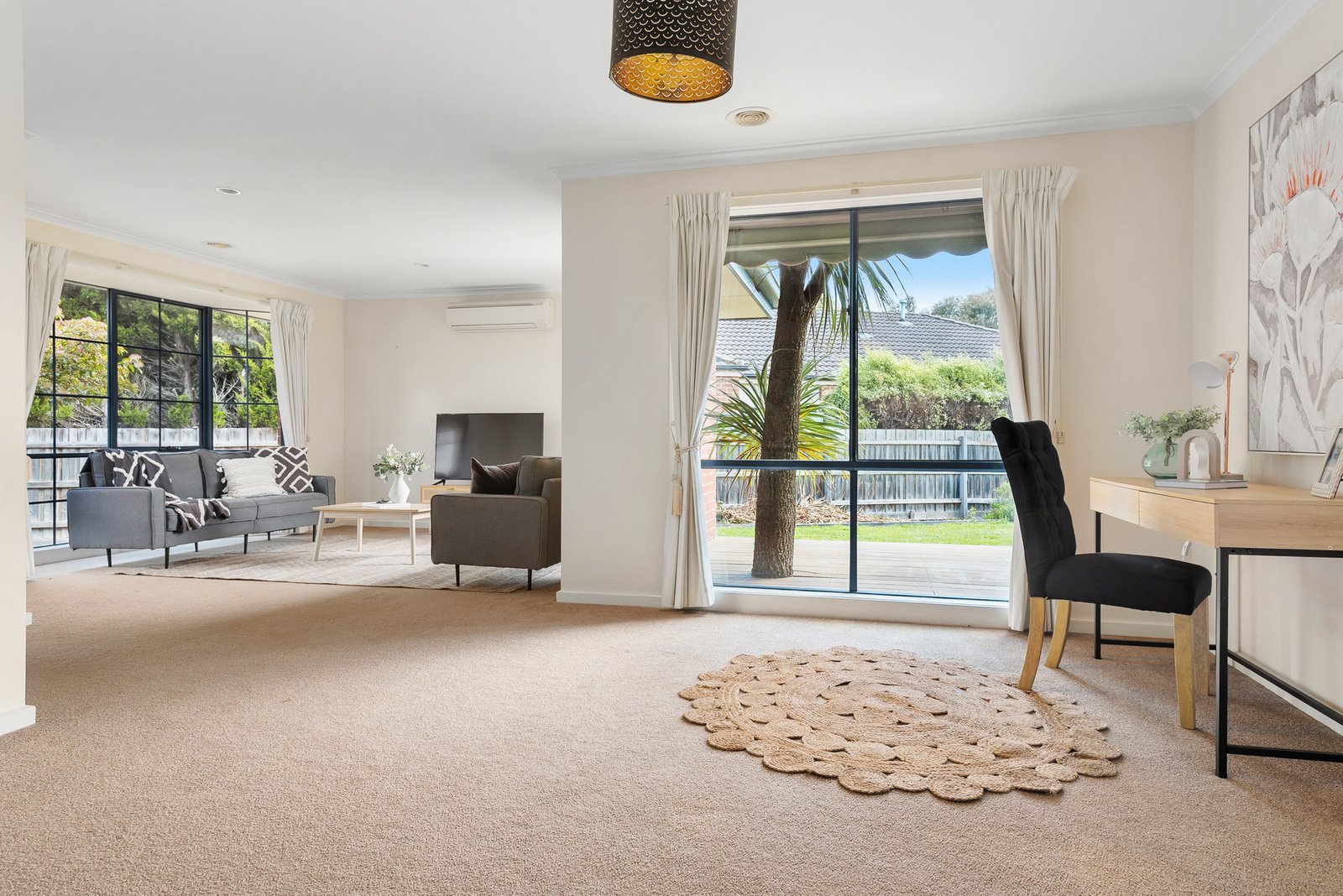 Real Estate and Property in 8 Pleasant View Court, Gisborne, VIC