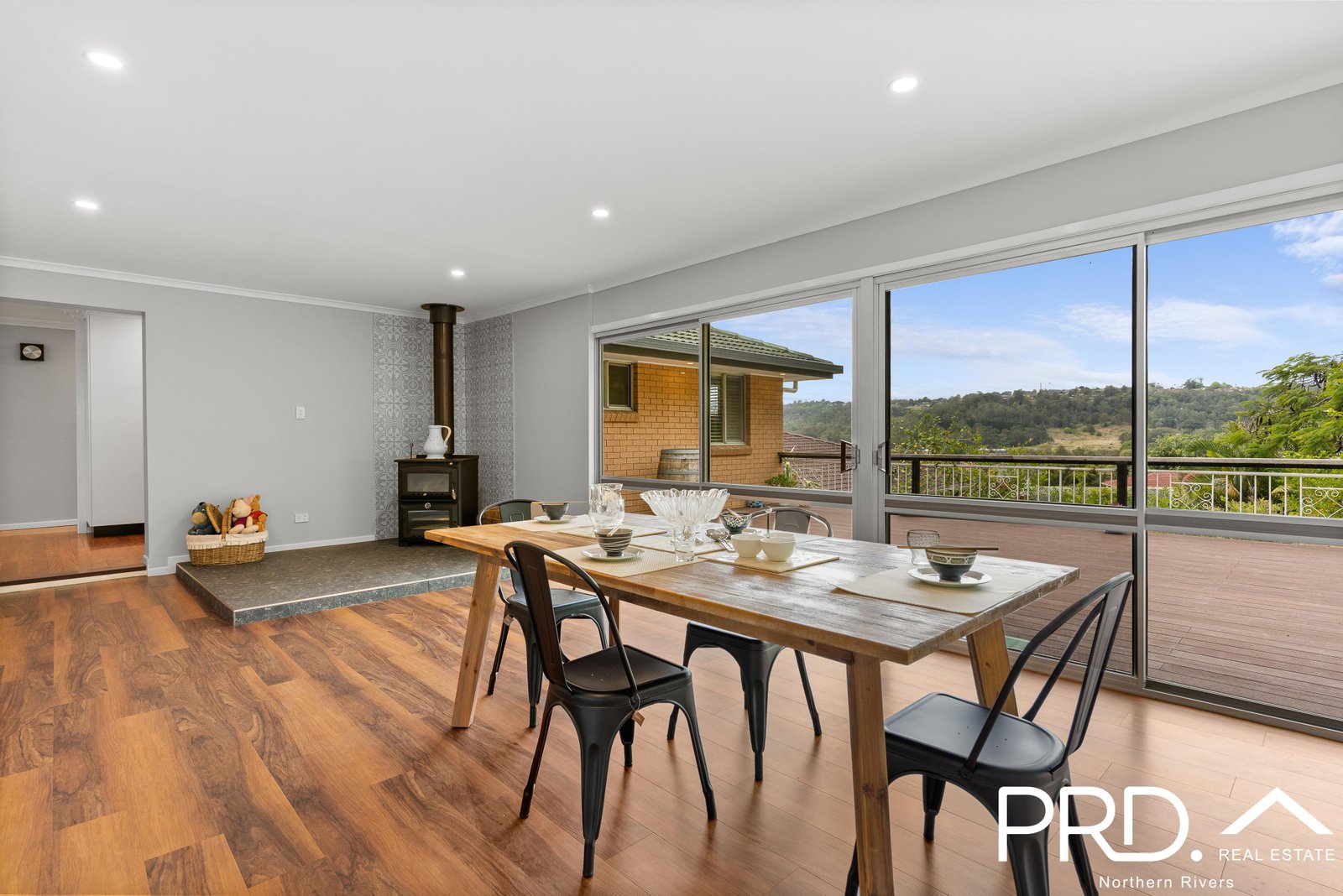 8 Pollard Place EAST LISMORE 3