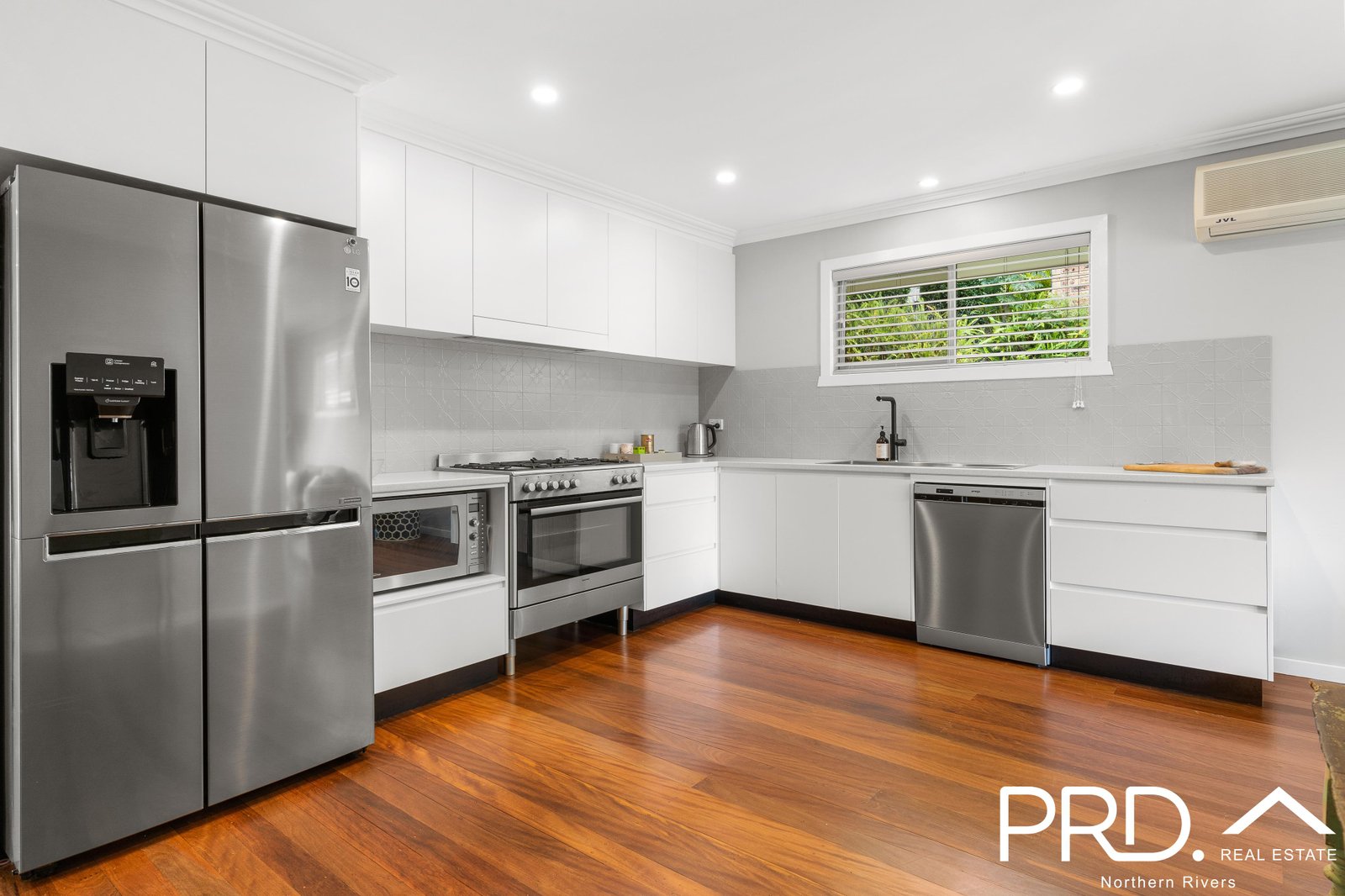 8 Pollard Place EAST LISMORE 6